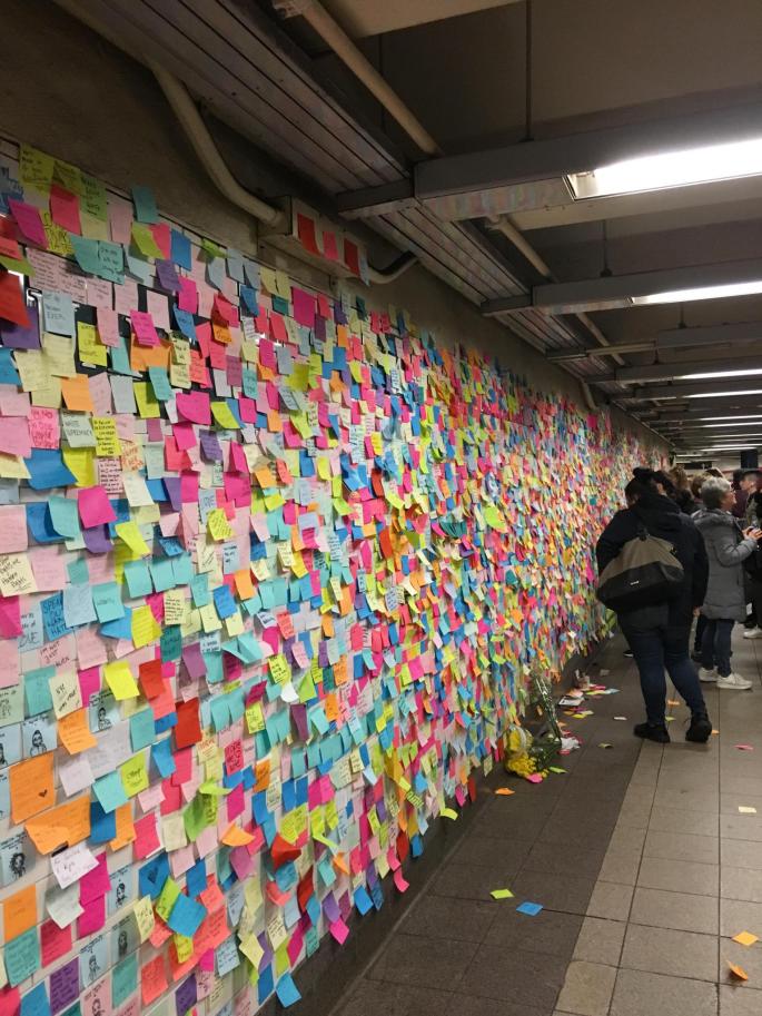 Post It wall on NYC Subway