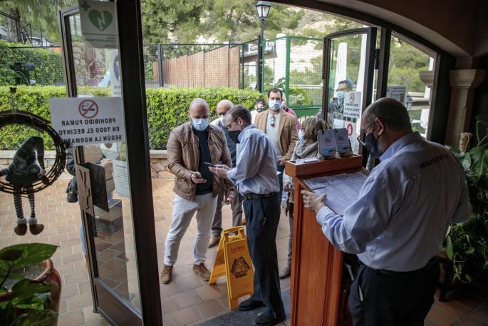 Covid passport in bars and restaurants