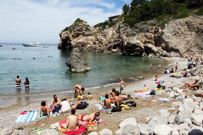 No-smoking beaches network on Majorca