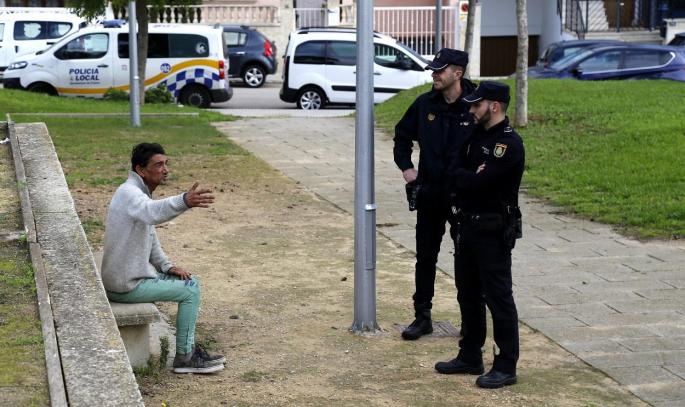 A man has been arrested for allegedly setting alight to a woman in Palma