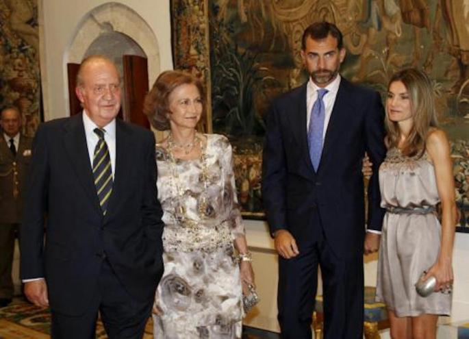 King Juan Carlos, Queen Sofia, King Felipe VI & Queen Letizia.