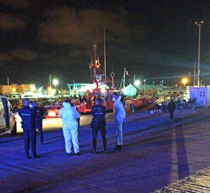 Migrants arriving in Ibiza.