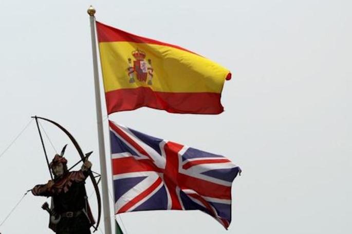Union Jack & Spanish Flag.