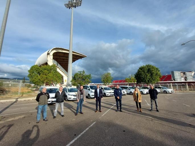 Mayor José Hila of Palma Mallorca with taxi-driver representatives