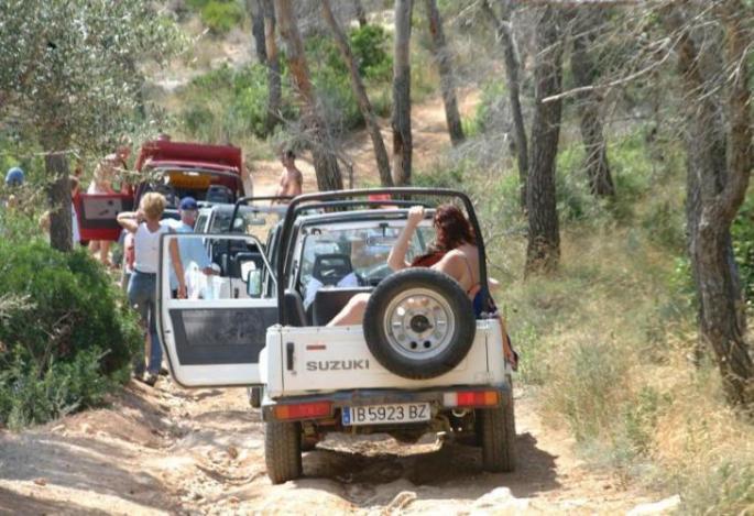 Off-road vehicles on an excursion in Mallorca