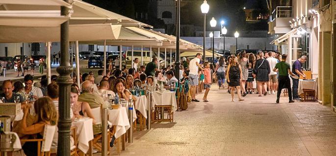 Restaurant terrace in Mallorca