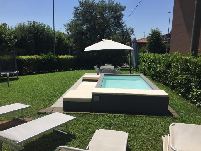 Pool in a garden in Mallorca
