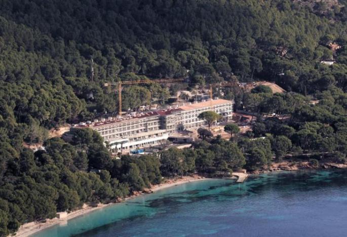 New look Hotel Formentor.