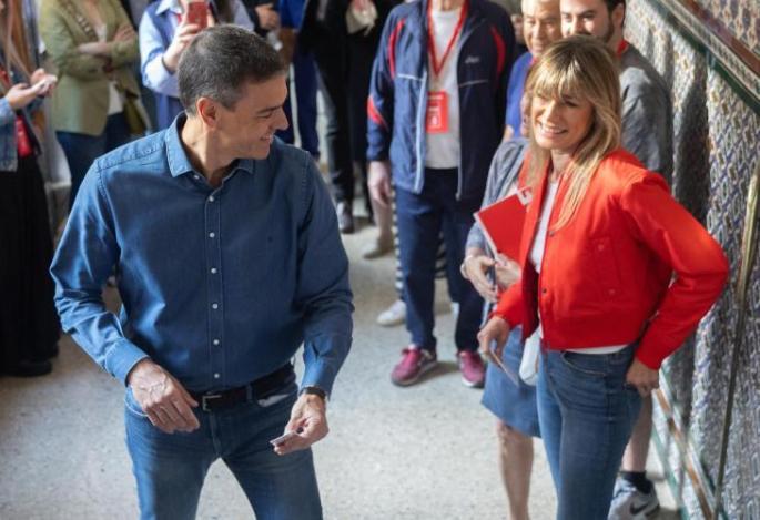 Spanish PM considered resigning.