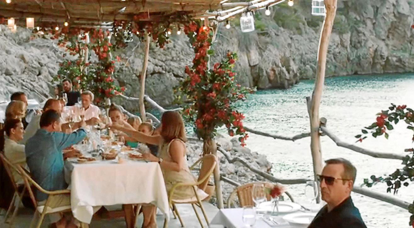 BBC Series The Night Manager Cost 3 Millions Pounds An Episode To Shoot 