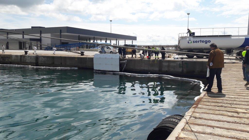 Outrage at cruise ship fuel spillage in Palma