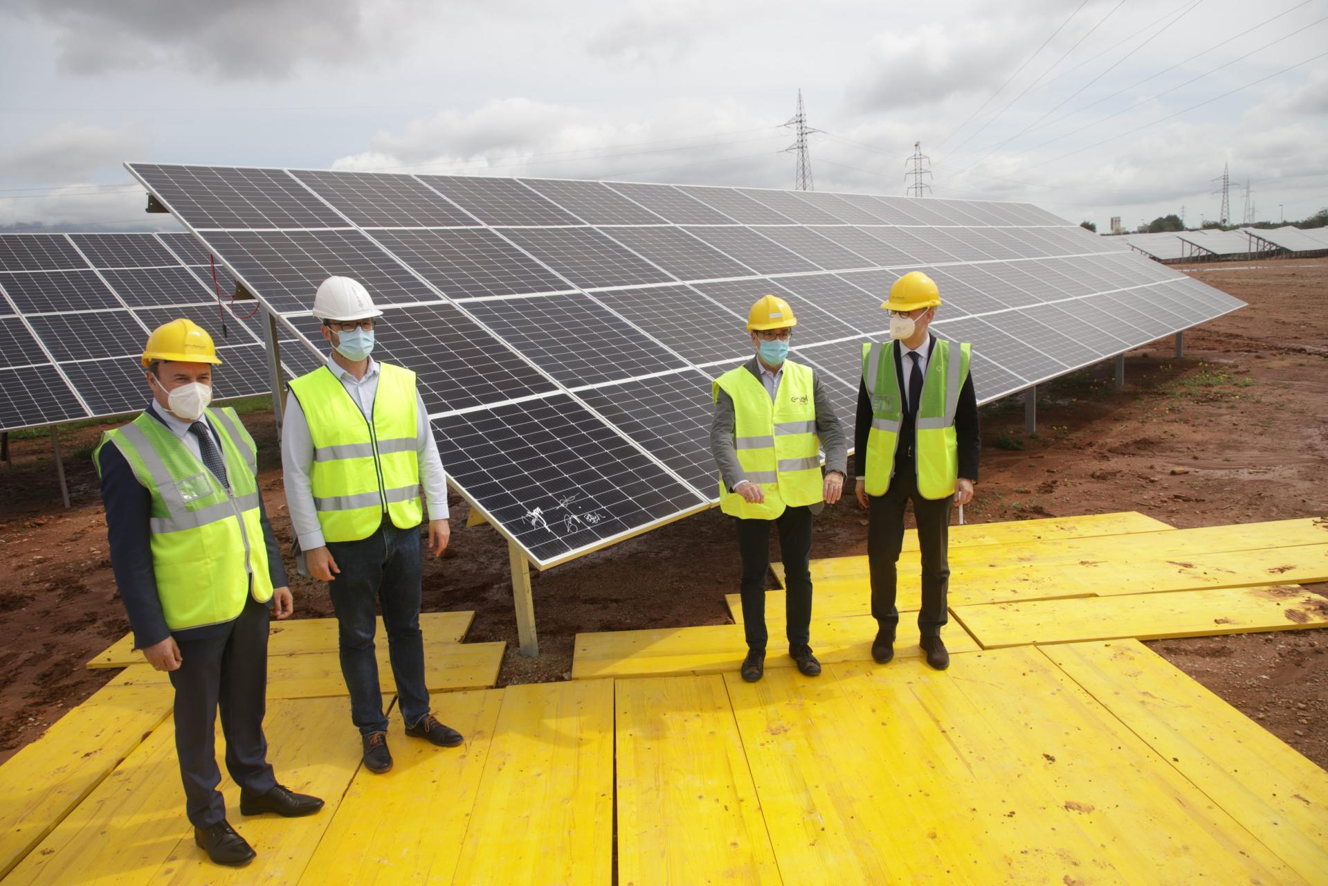PALMA ENERGIA SOLAR. El parque solar de Son Reus aumenta en un 8 % la potencia renovable en Mallorca, Operativo en mayo. El parq