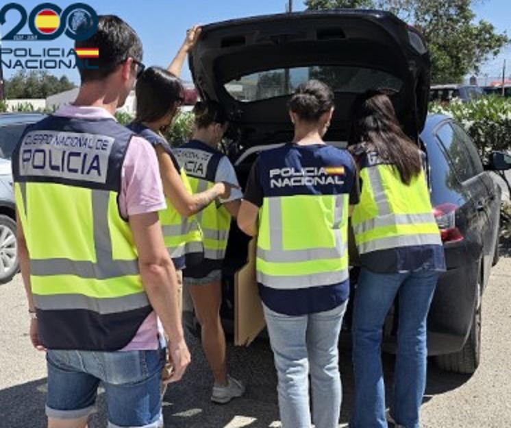 Mallorca crime: Arrested for wave of thefts from hotel rooms in the ...