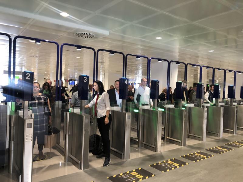 Image for Hoteliers in Spain demand ‘urgent’ reinforcement of border control to prevent passport control collapse - Brexit blamed