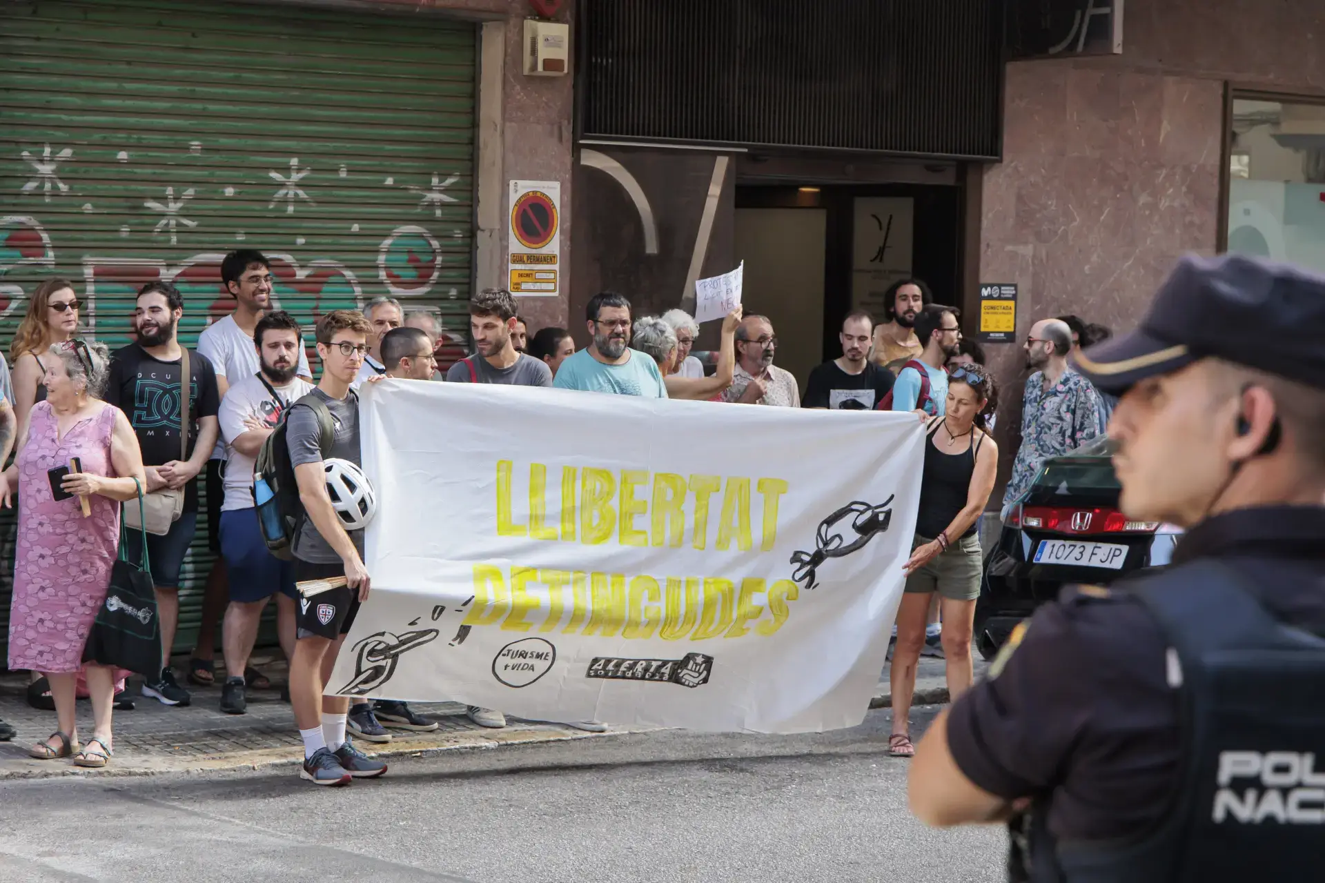 Guardia Civil critical of political support for the anti-tourism activists arrested in Mallorca