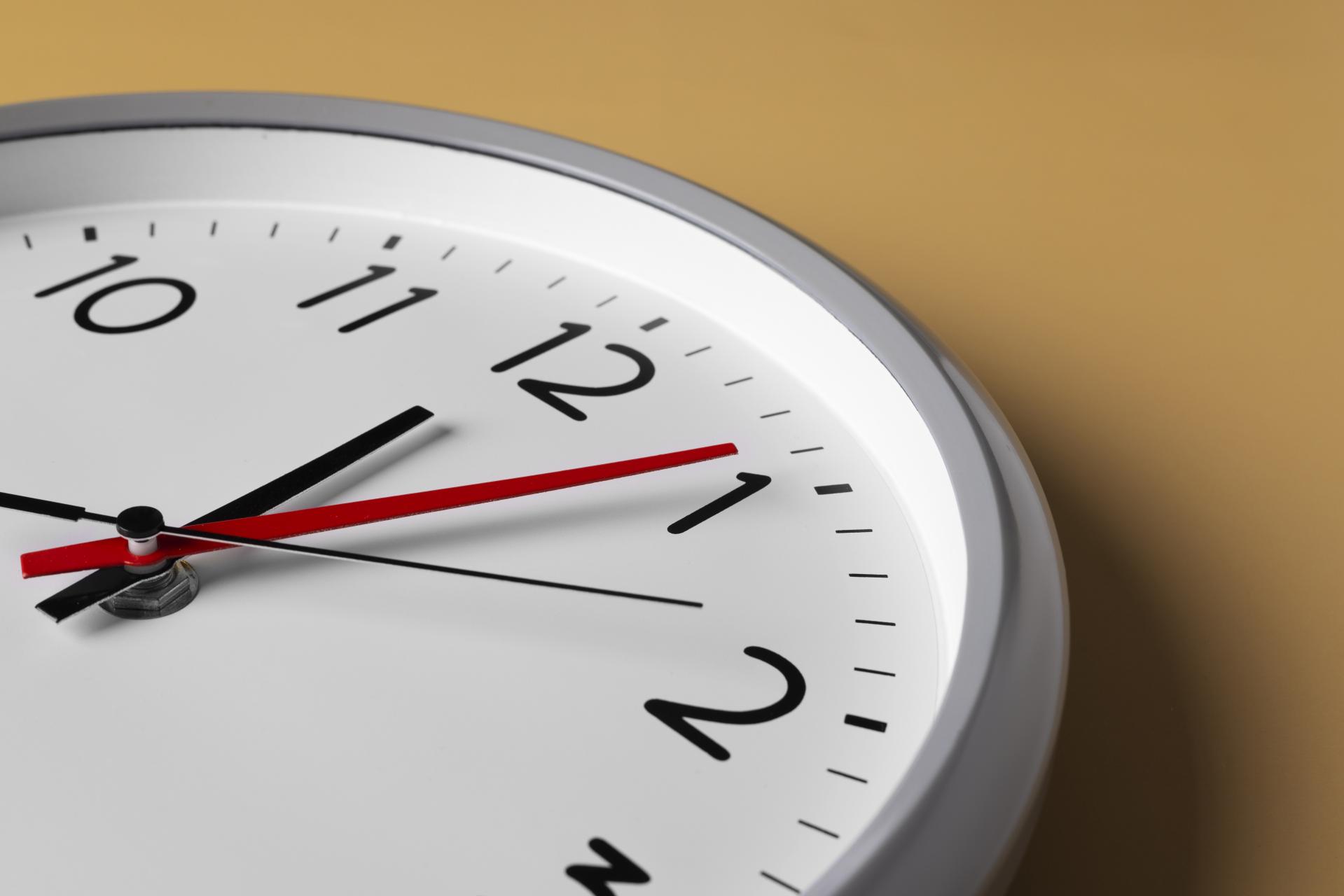 Clocks Back Image Spain clocks go back on 25 October: Could this be the last ever time ...