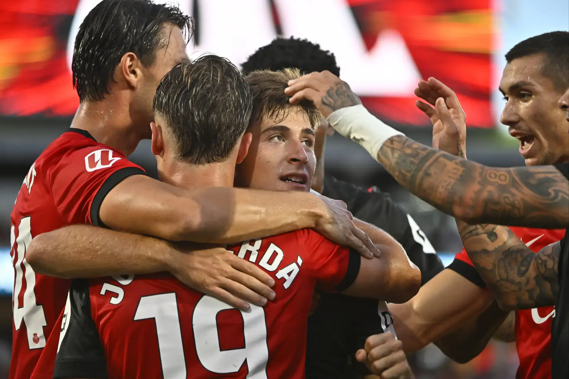 Mallorca players celebrate against Las Palmas in Liga Segunda