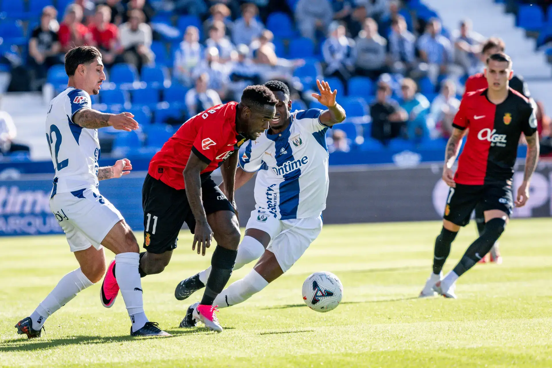 Luvumbo, scorer for Mallorca in the draw away at Leganés
