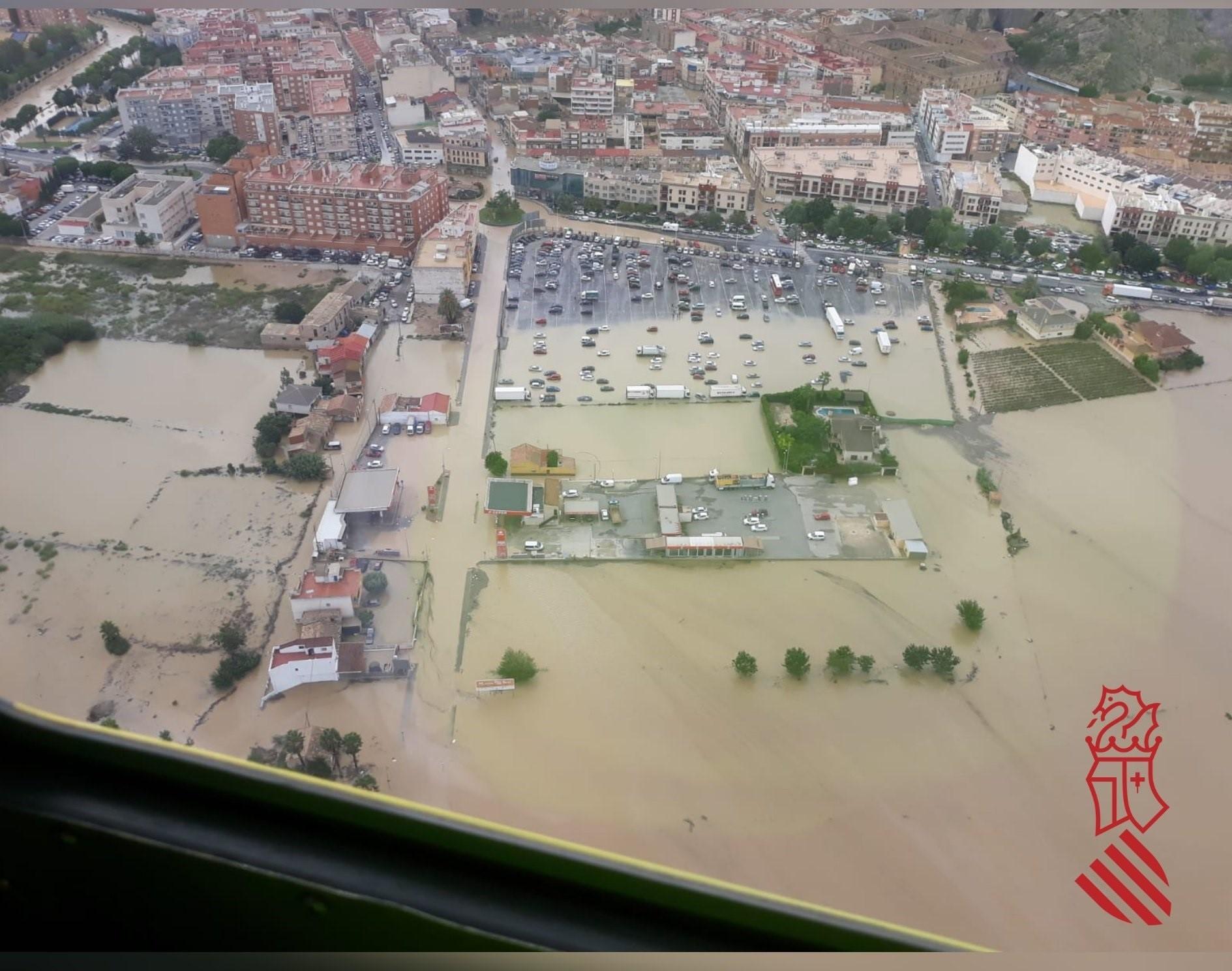 Spanish floods claim sixth victim