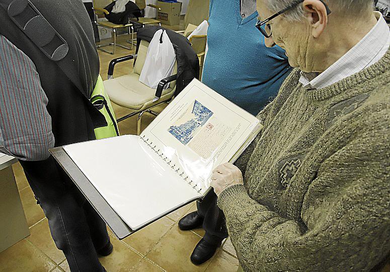 The largest collection of postcards in the Balearics