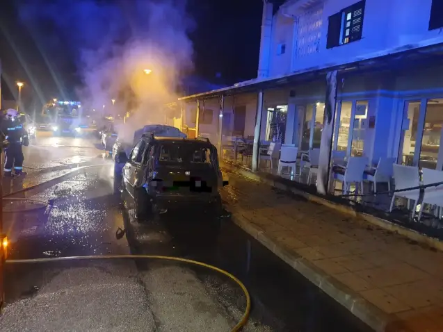 Un coche se incendió en Alcudia, Mallorca