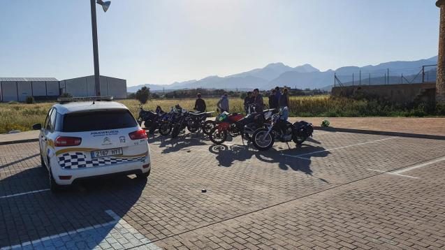 Actuación policial contra las carreras ilegales de motos en Mallorca
