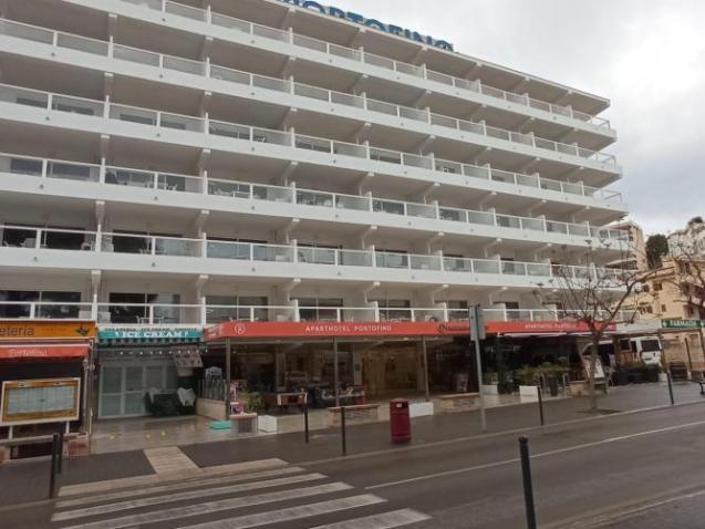 Bloque de apartamentos para turistas en Santa Ponsa.