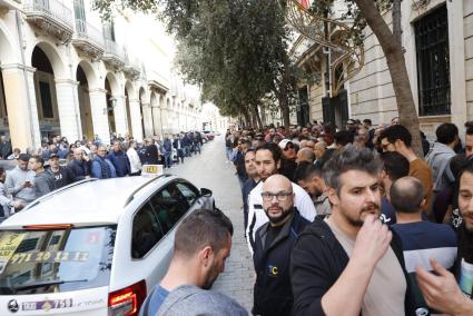 Taxi drivers outside parliament in Palma, Mallorca