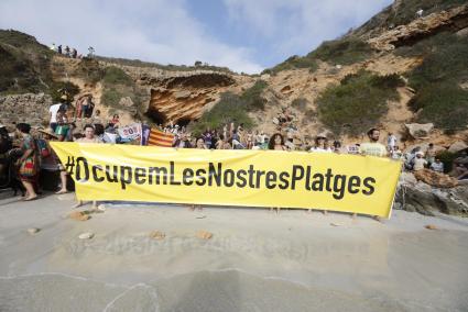 Some 300 people took part in the lkast beach protest in Mallorca.