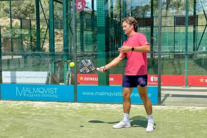 Carlos Moya on the padel court in Palma.