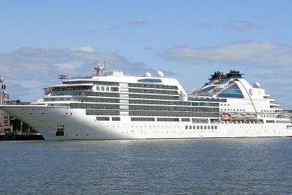 Seabourn Ovation luxury cruise ship