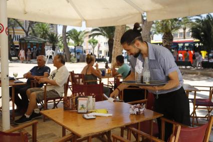 Waiter in Palma, Mallorca