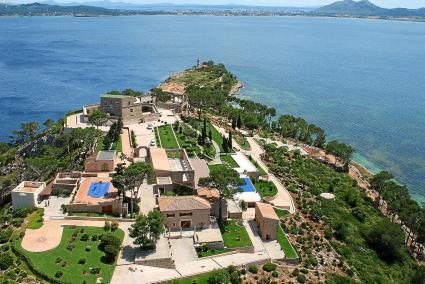 La Fortaleza overlooking the bay of Pollensa from its position on the Formentor promontory.