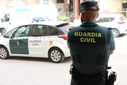 The Guardia Civil carried out the arrests.