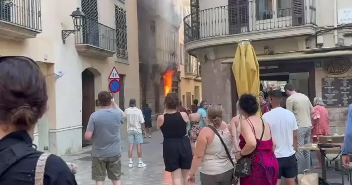 Mallorca fire: Blaze erupts in central Palma building