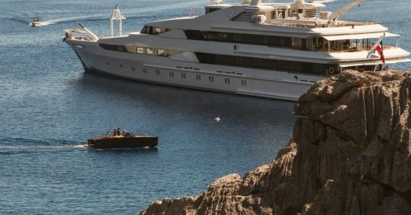 Qatar Royal’s $100M superyacht Yasmine of the Sea turns heads in Mallorca