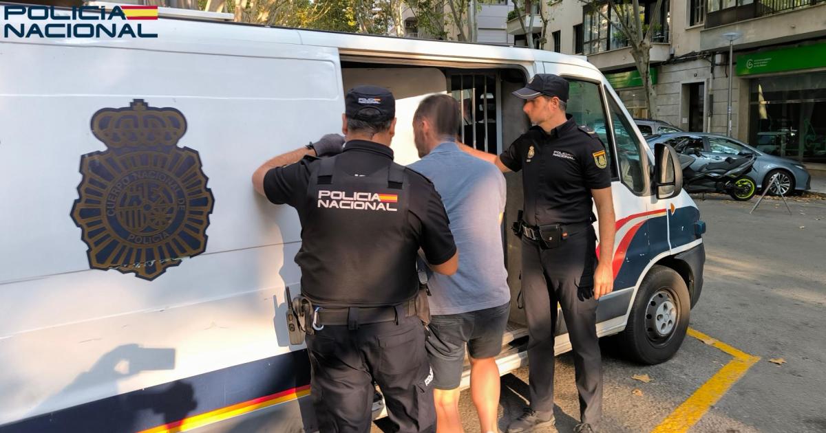 Caught in Mallorca on international warrants