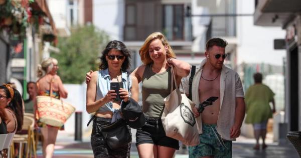 British saved Spain holiday season as European and Americans spend less