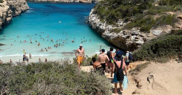 Spain is top holiday destination for Koreans, Mallorca is a honeymoon dream