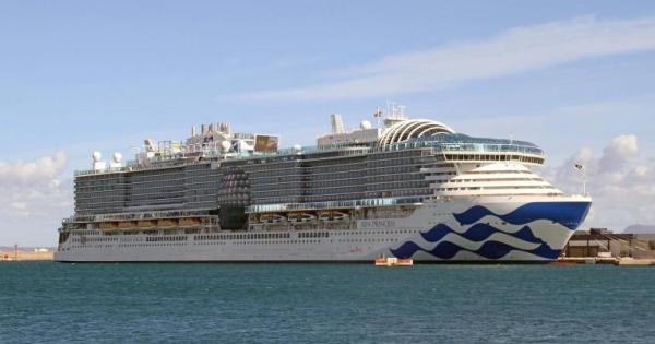 Giant British cruise ship heading to Palma