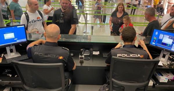 Spain expat travel alert: Check dates on British passports or pay the price from February 2026