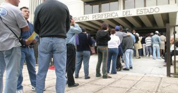 Say goodbye to your visit to the "nightmare" foreigner's department in Spain