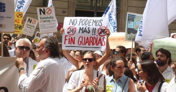 Spain medical crisis: Doctors in the Balearics will support the four-day strike this week, protests in Palma