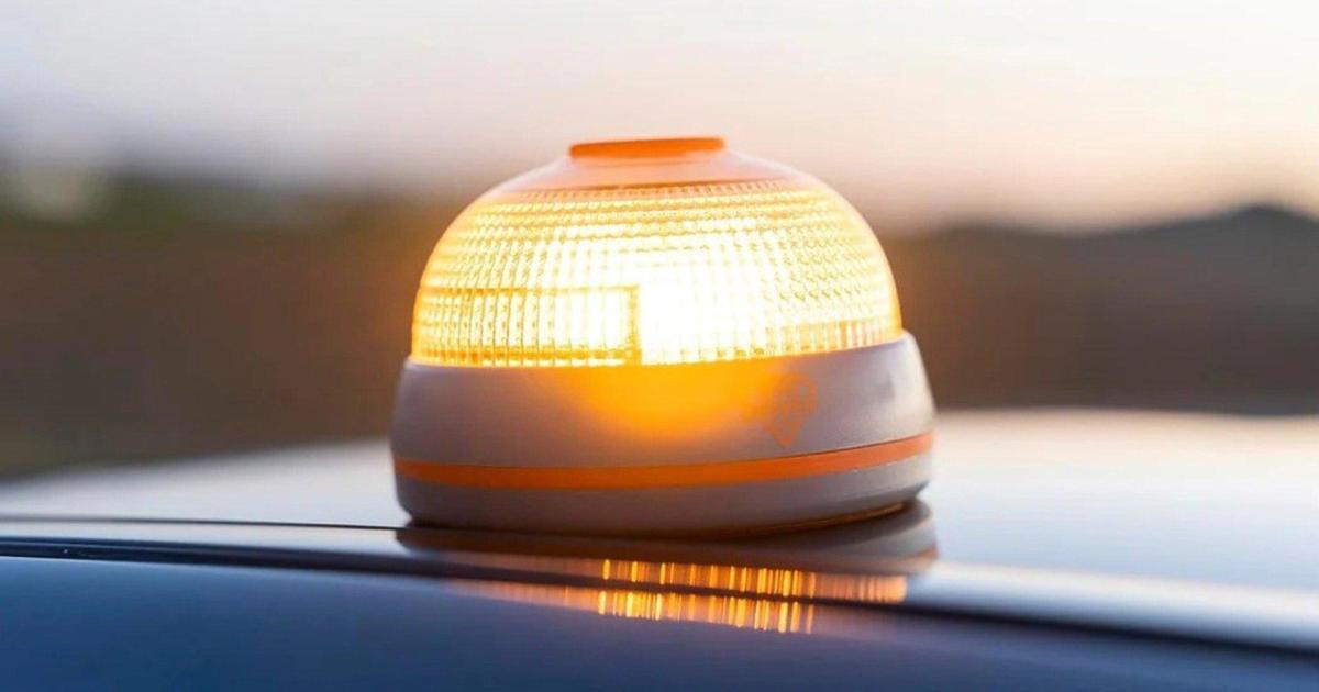 Spain withdraws approval for four V16 beacons just days before mandatory use