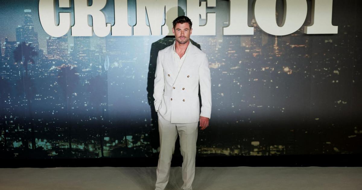 Chris Hemsworth and his favourite spot in Mallorca for rock climbing: an almost untouched landscape with crystal-clear waters