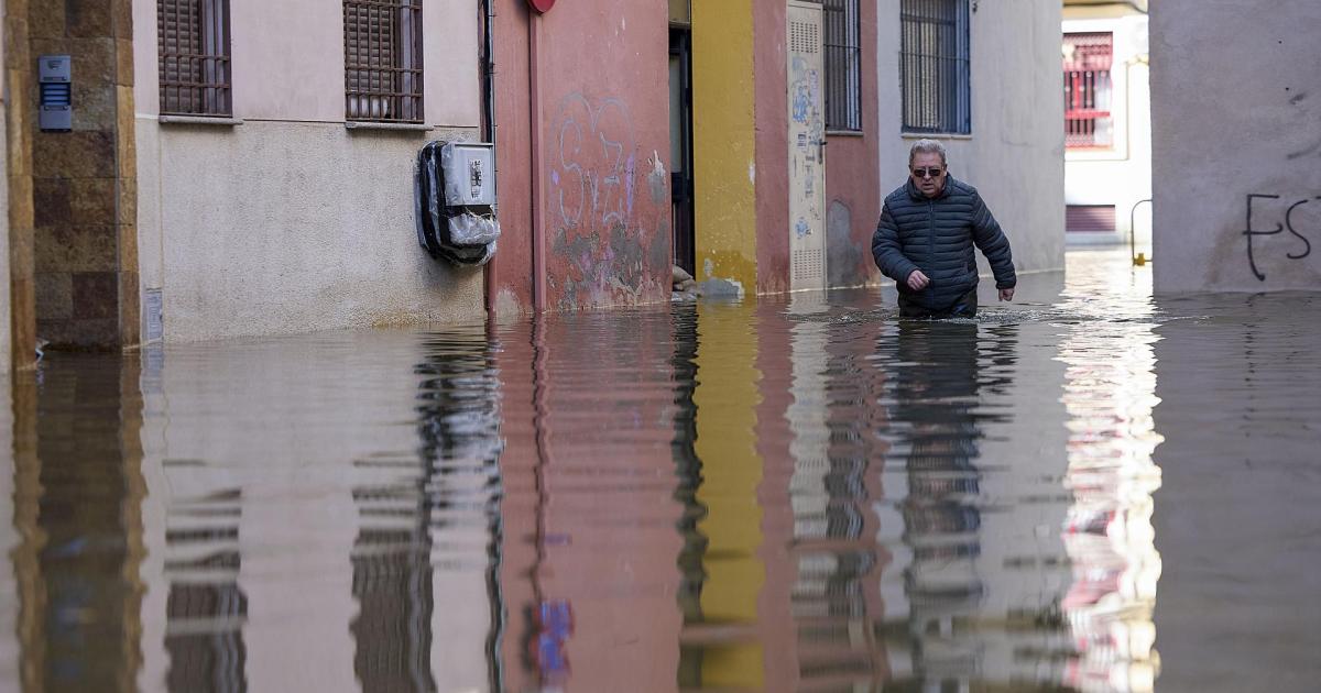 The rain in Spain falls...everywhere: estimated four billion euros of damage and PM calls for united climate change plan