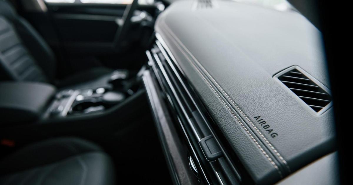 Drivers in Spain face 200€ fine if car over 14 years lacks key document