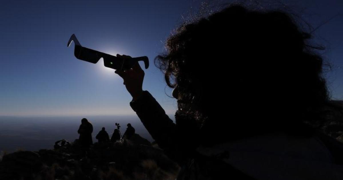 Middle East conflict and the solar eclipse sparks rush on bookings for Spain and Mallorca; marine exclusion zone round the island