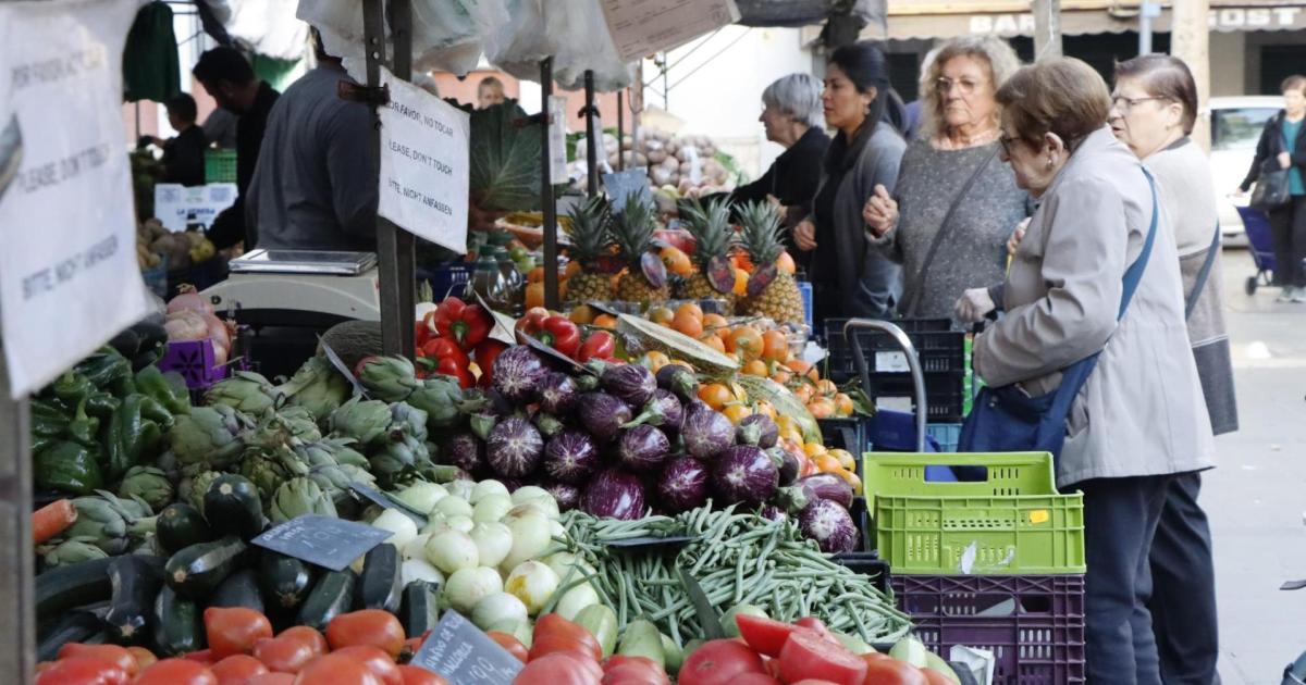 Mallorca's food distributors sound their warning about higher prices because of the Middle East conflict