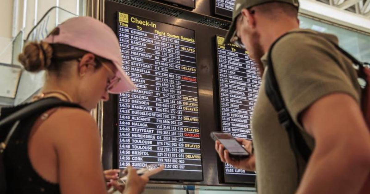 Ryanair wants you to help fight flight cancellations to Spain